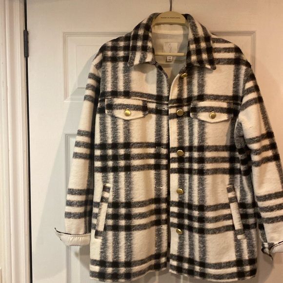 Women’s plaid jacket - Picture 1 of 6